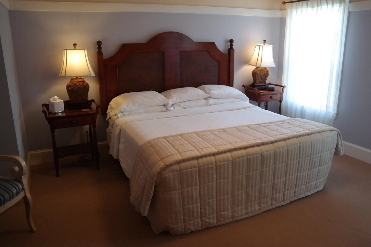 Beach Spa Bed & Breakfast Virginia Beach Værelse billede