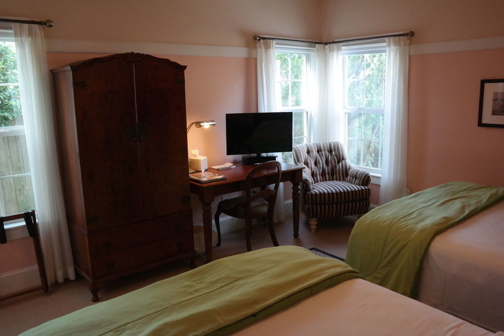 Beach Spa Bed & Breakfast Virginia Beach Eksteriør billede