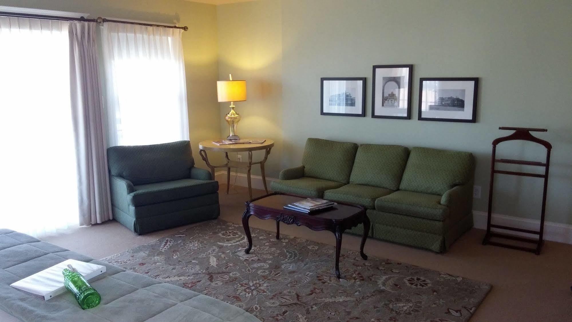 Beach Spa Bed & Breakfast Virginia Beach Eksteriør billede
