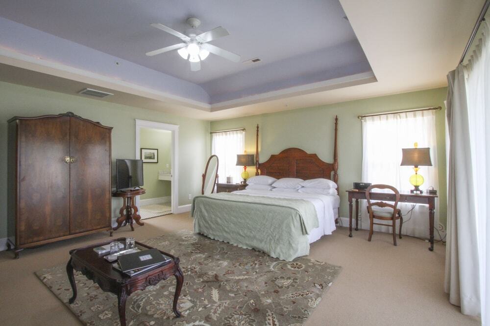 Beach Spa Bed & Breakfast Virginia Beach Eksteriør billede